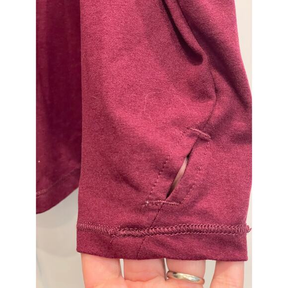 Eddie Bauer  maroon Active Funnel neck (athleisure) top LG - Picture 5 of 9